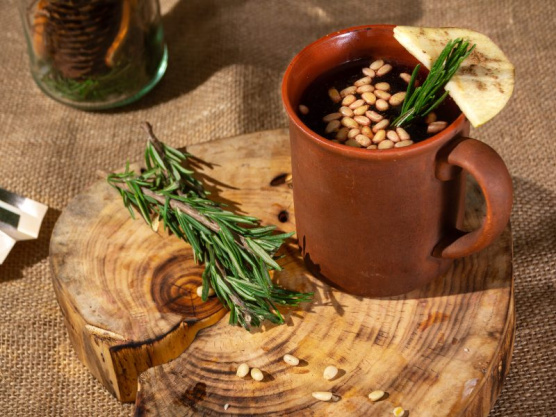 Чай с кедровыми орехами Чай с кедровыми орехами