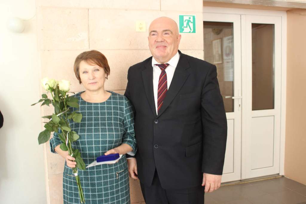 Председатель Гродненской областной организации Белорусского профсоюза работников здравоохранения встретился с работниками Сморгонской ЦРБ