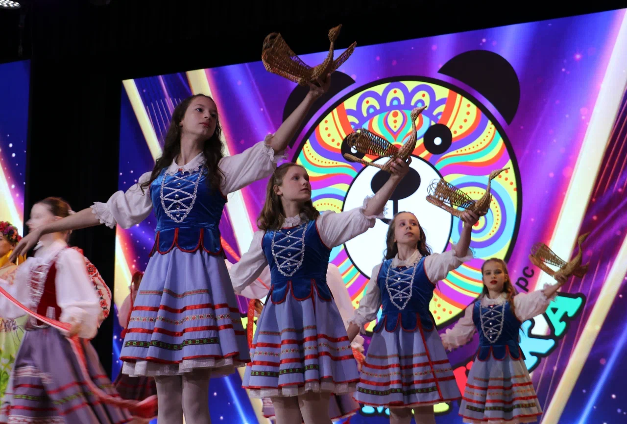 IV открытый фестиваль-конкурс детского творчества «Art#Мишка» проходит в Сморгони
