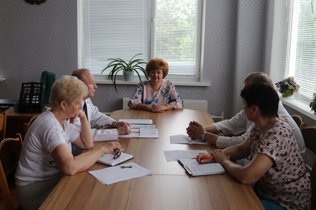 Заместитель председателя райисполкома Татьяна Щеберяко встретилась с работниками филиала “Сморгонский хлебозавод”. 