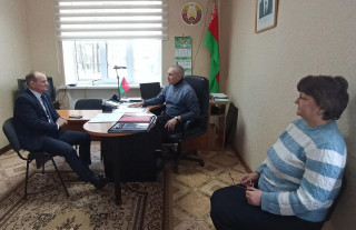 Игорь Счастный провёл выездной приём граждан в Залесском сельисполкоме