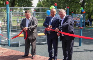 В Сморгони состоялось открытие площадки для Street-воркаута и урбанбола