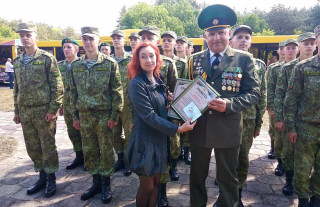 Работникам редакции газеты «Светлы шлях» вручили награды Института пограничной службы Беларуси
