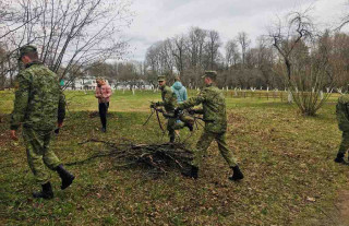 Активисты БРСМ потрудились на очистке территории
