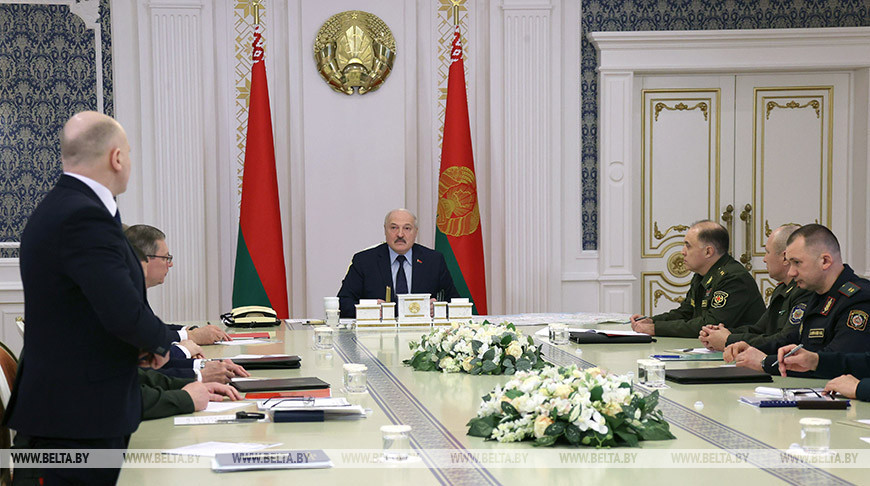 Александр Лукашенко заявил об отсутствии для Беларуси какой-либо угрозы