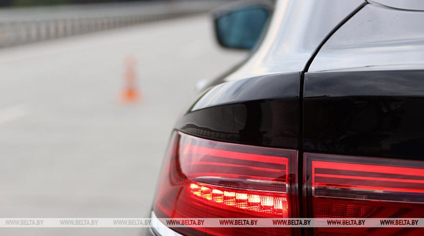В Беларуси вступили в силу новшества по уплате утильсбора на ввозимые из ЕАЭС авто В Беларуси вступили в силу новшества по уплате утильсбора на ввозимые из ЕАЭС авто