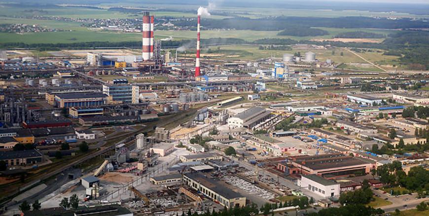 Владимир Караник на примере "наполненности стакана" рассказал о задаче по развитию региона и страны