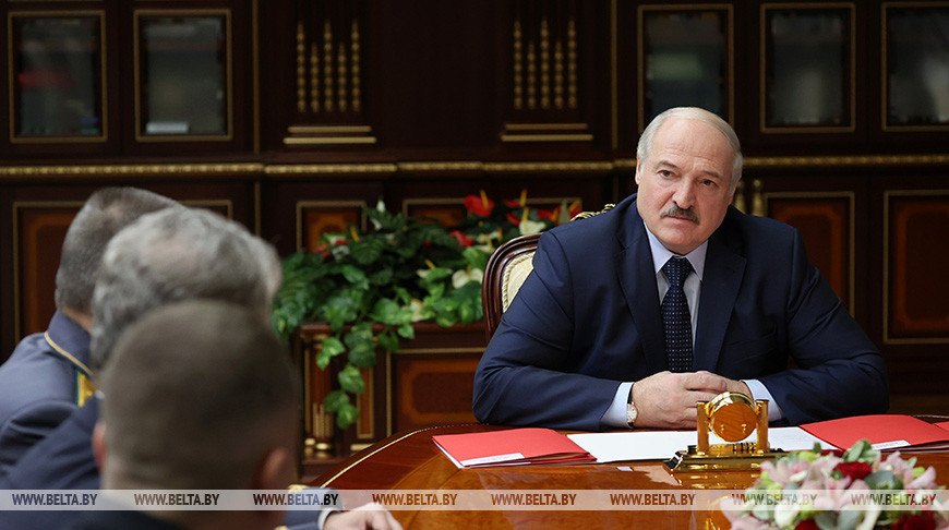 Главный по таможне, новые лица в министерствах и местной вертикали - кадровый день у Александра Лукашенко