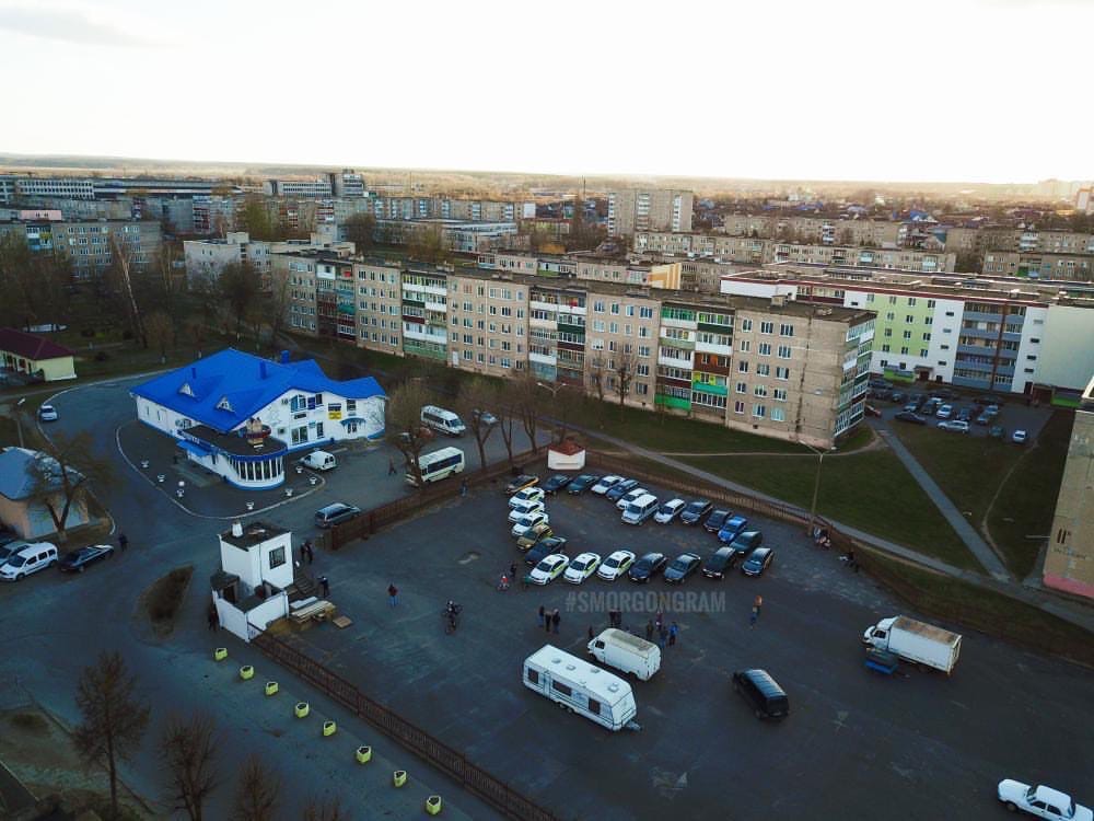 В Сморгони автолюбители устроили флеш-моб в поддержку больного ребёнка из Новополоцка (+ВИДЕО)