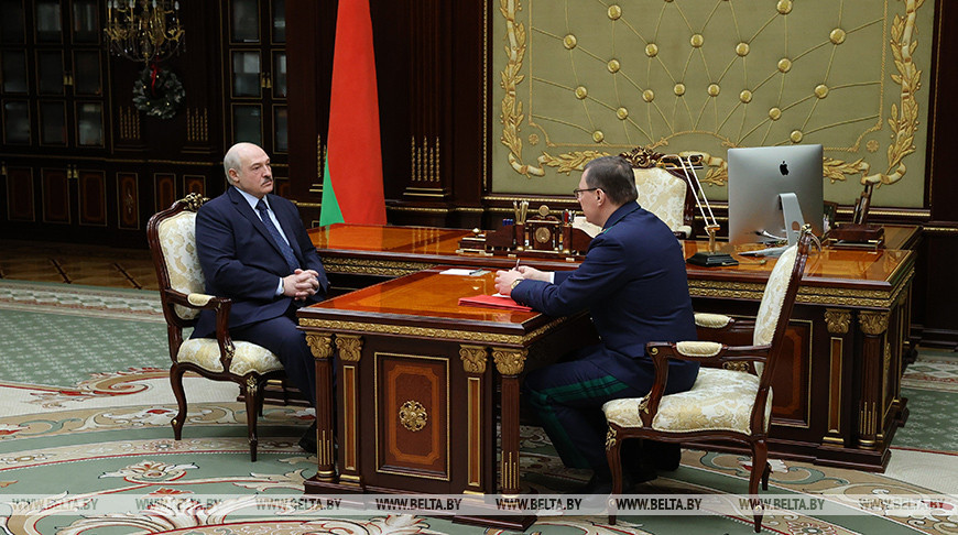 Александр Лукашенко: год будет непростым для Беларуси, и надо во что бы то ни стало сохранить свой суверенитет