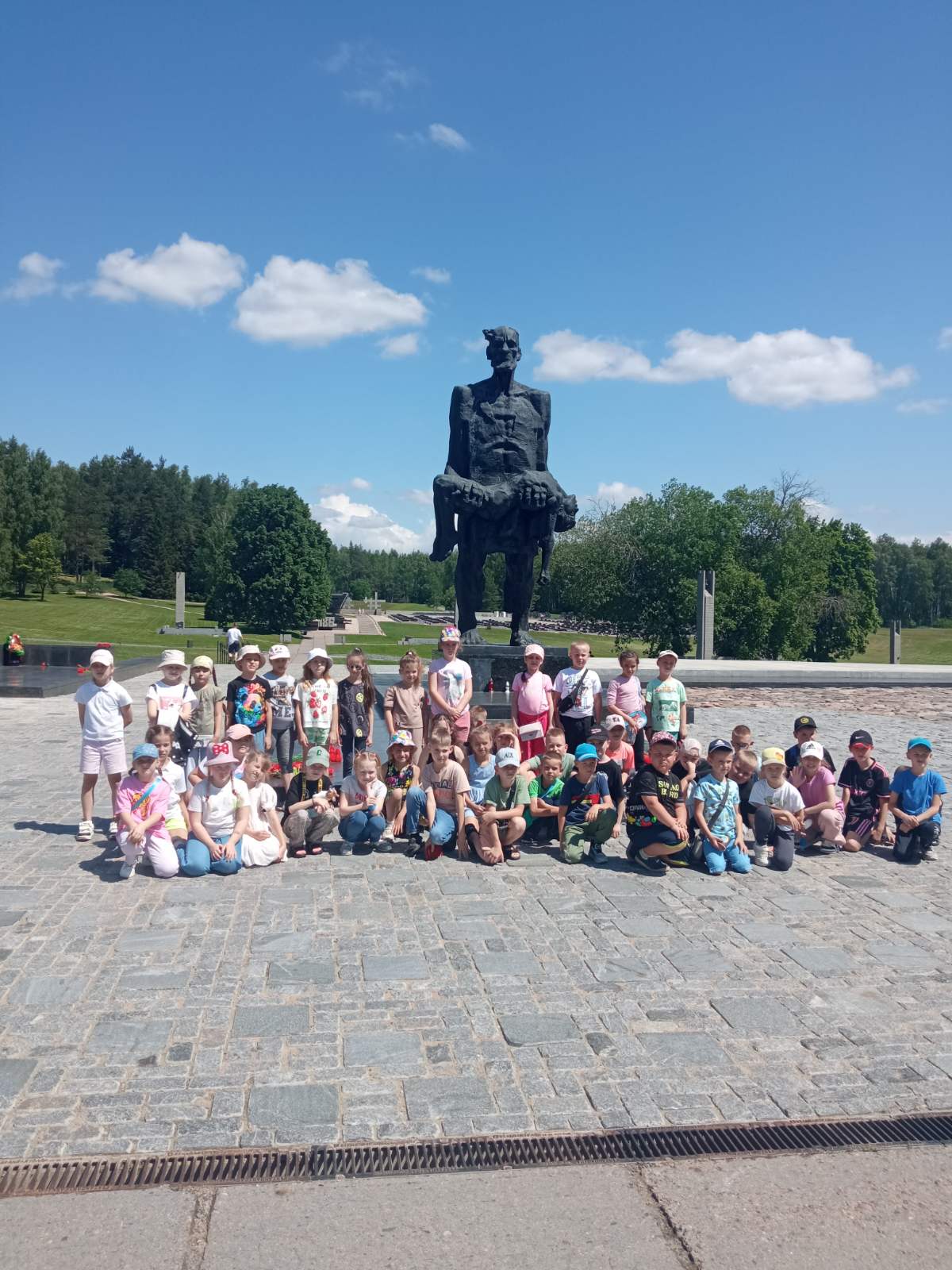 Экскурсия в «Хатынь»