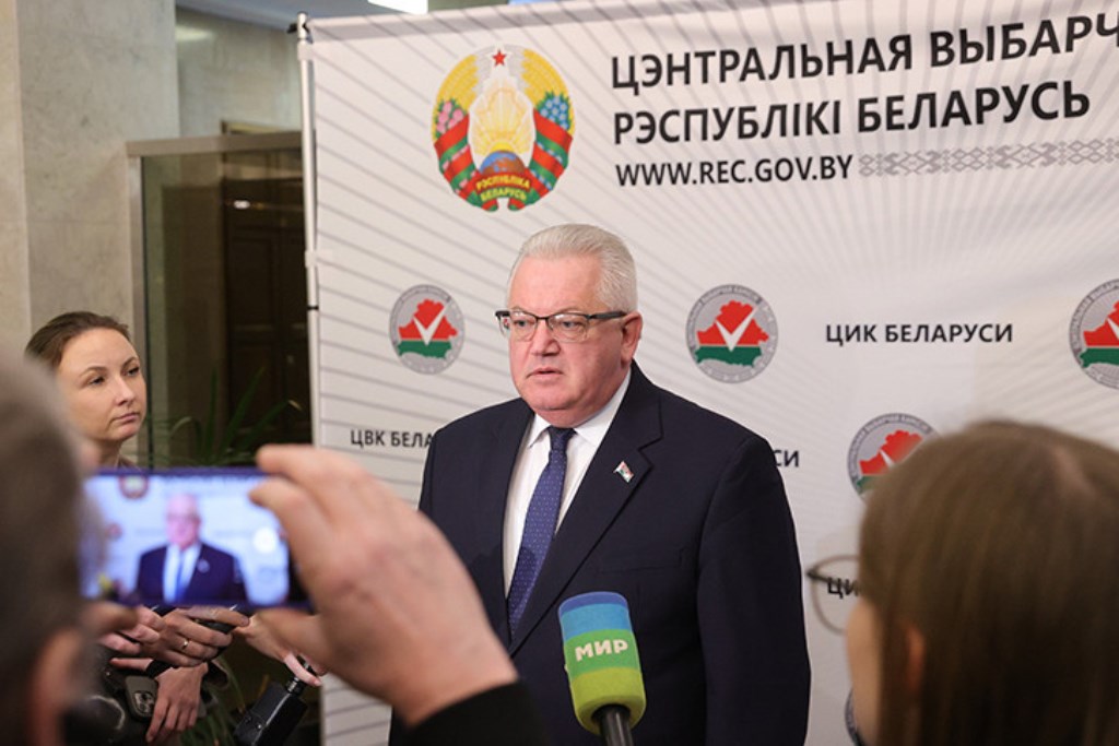 Игорь Карпенко рассказал, как могут проголосовать проживающие за рубежом белорусы