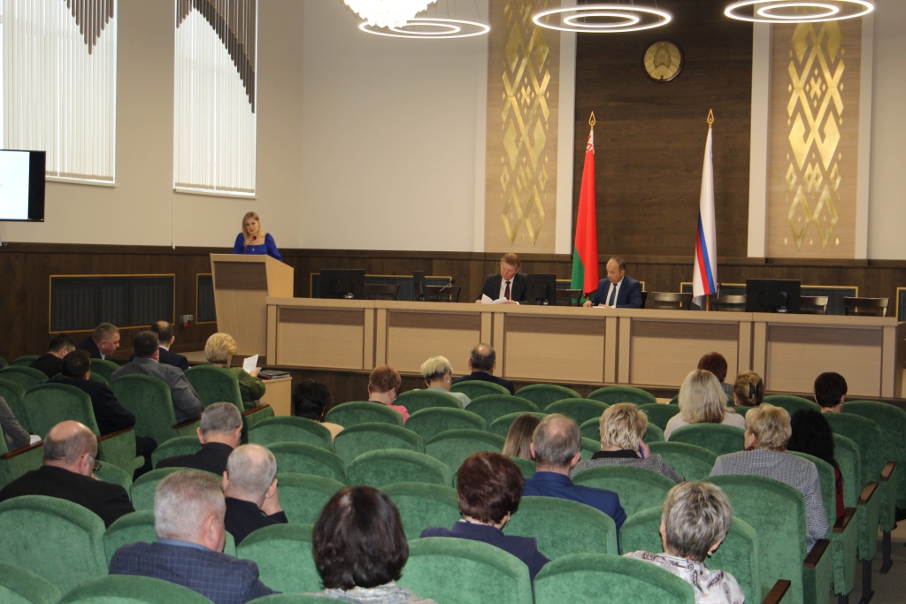 Прогноз социально-экономического развития района и проект бюджета  на 2023 год обсудили в райисполкоме