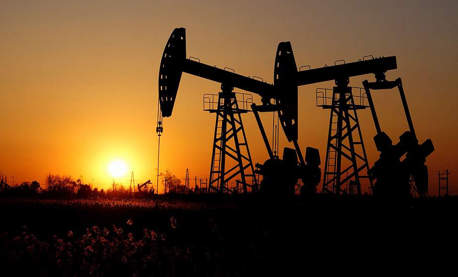 Эмбарго ЕС вступает в силу на российскую нефть