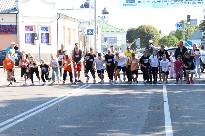 В Сморгони прошли легкоатлетические соревнования, посвященные Дню народного единства 