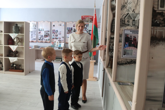 Школьный музей Вишневской СШ объединил поколения