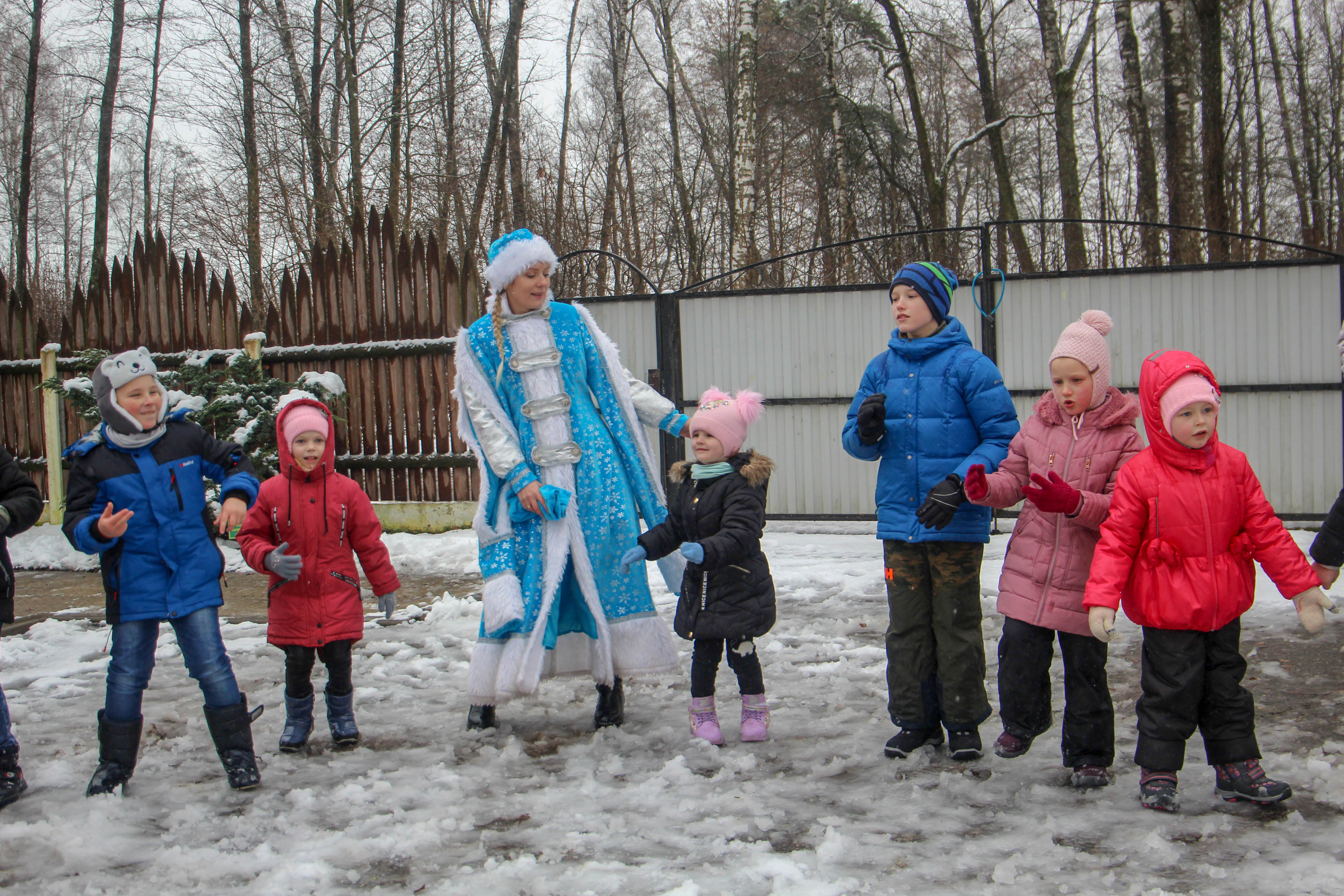 В «Ореховке» провели утренник для детей РЦТДМ и лесхоза