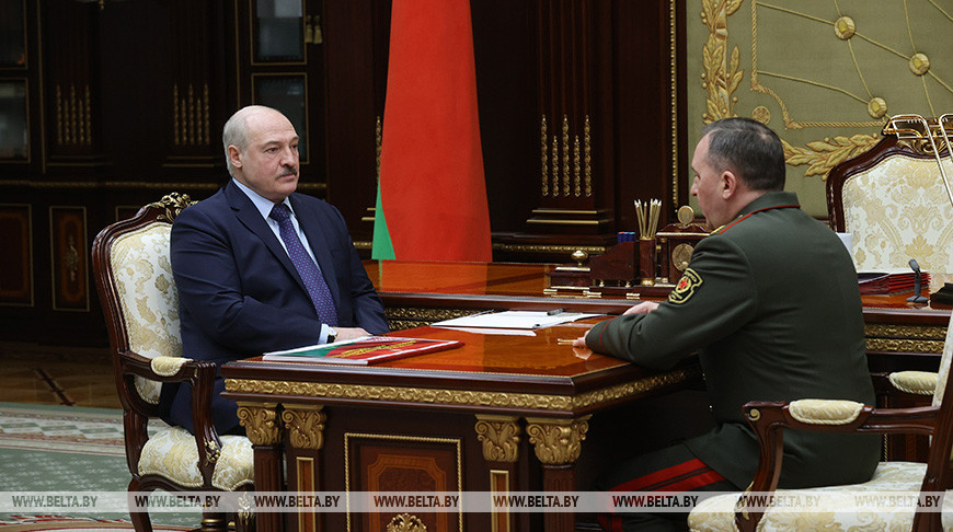Александр Лукашенко обсудил с министром обороны замысел белорусско-российского учения "Запад-2021"