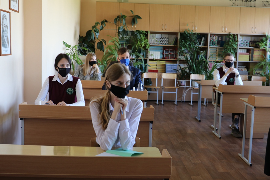 В учреждениях образования Сморгонского района начались выпускные экзамены 