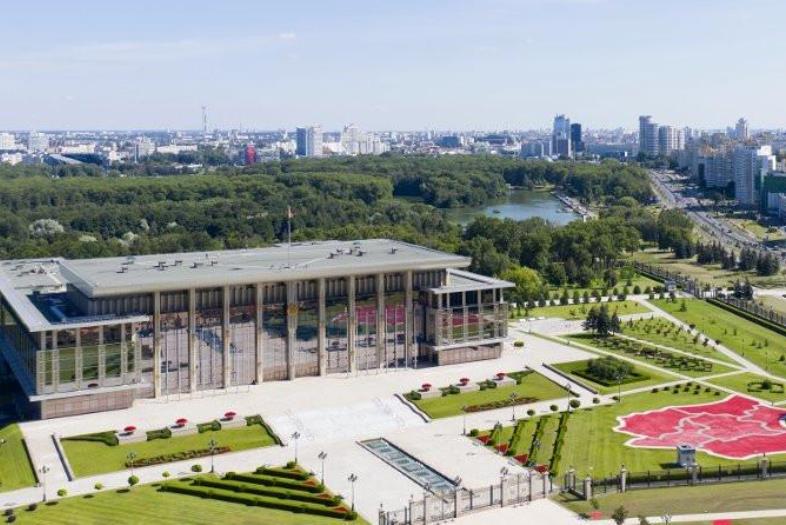 Глава Госпогранкомитета и руководители местной вертикали. Александр Лукашенко рассмотрел кадровые вопросы