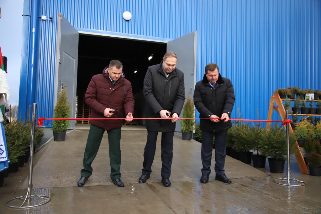 Завод по производству пеллетов открыли в Сморгони