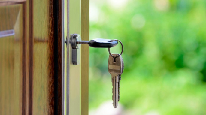 Почему в свидетельство о госрегистрации недвижимости теперь вносят обоих супругов? Почему в свидетельство о госрегистрации недвижимости теперь вносят обоих супругов?