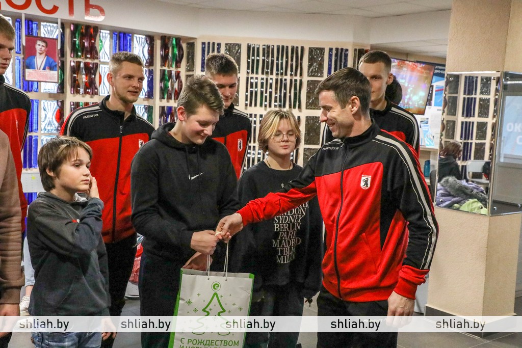 Игроки ФК «Сморгонь» принимали в гости ребят из СПЦ