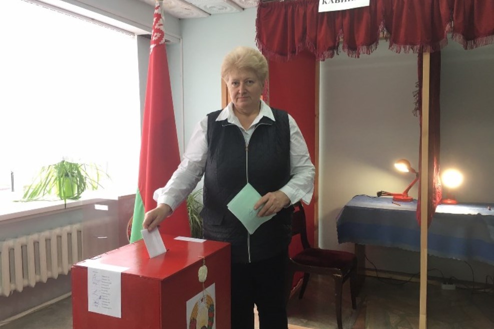 Почётный гражданин Сморгонского района Ольга Лукьяненко приняла участие в выборах депутатов