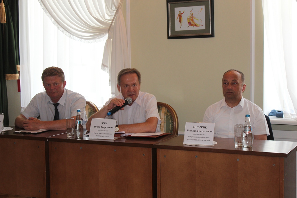 В Залесье прошло пленарное заседание выездной сессии Гродненского областного Совета депутатов