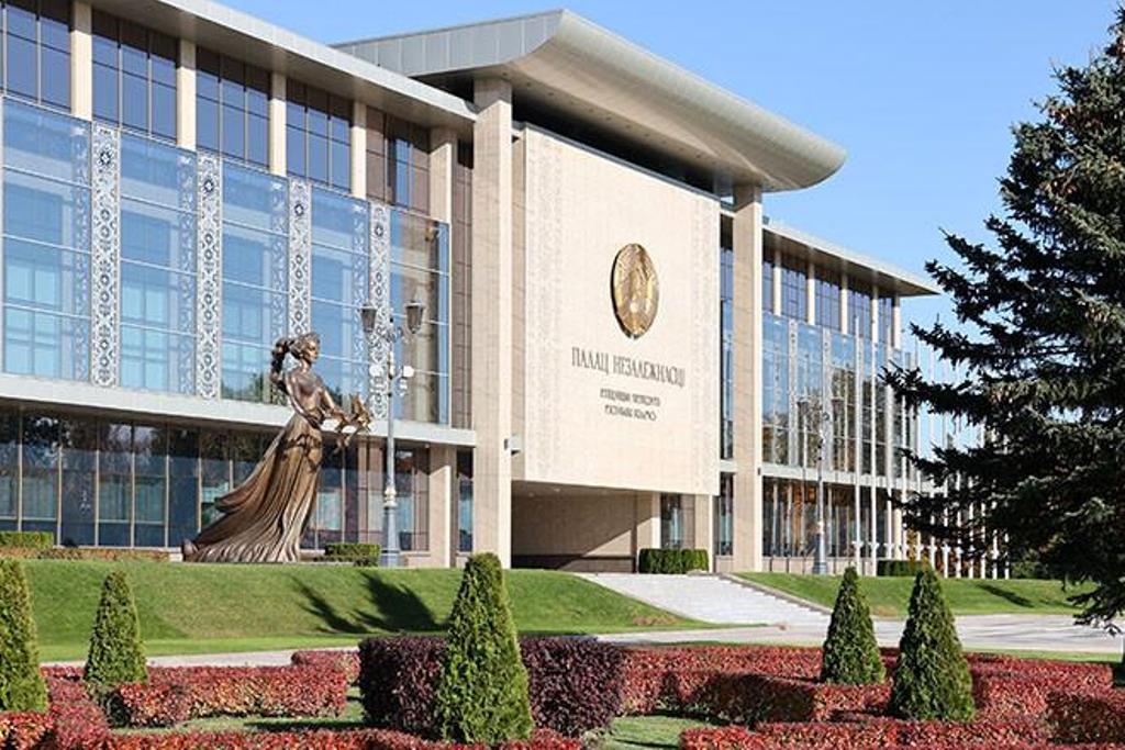 Правительство Беларуси продлило запрет на ввоз и реализацию некоторых товаров