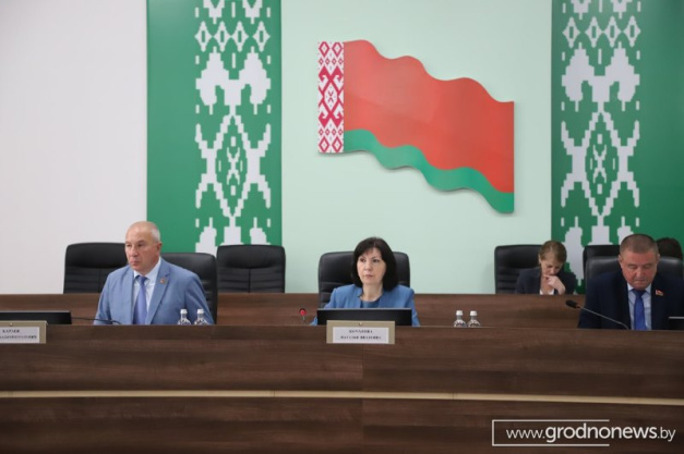 В Зельве проходит заседание с участием председателя Совета Республики Национального собрания Натальи Кочановой 