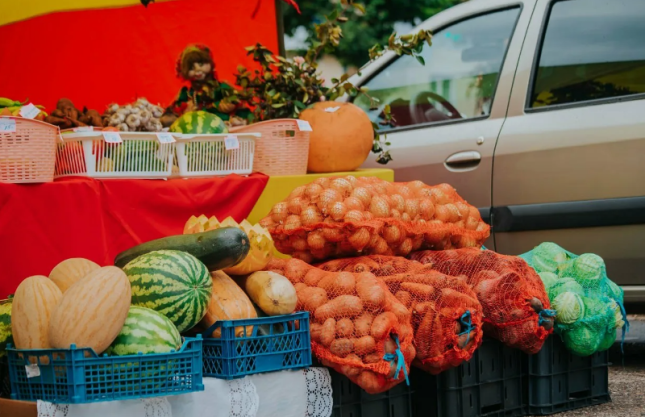 Определены площадки для реализации сельскохозяйственной продукции в г. Сморгони в сентябре – ноябре 2025 г.: