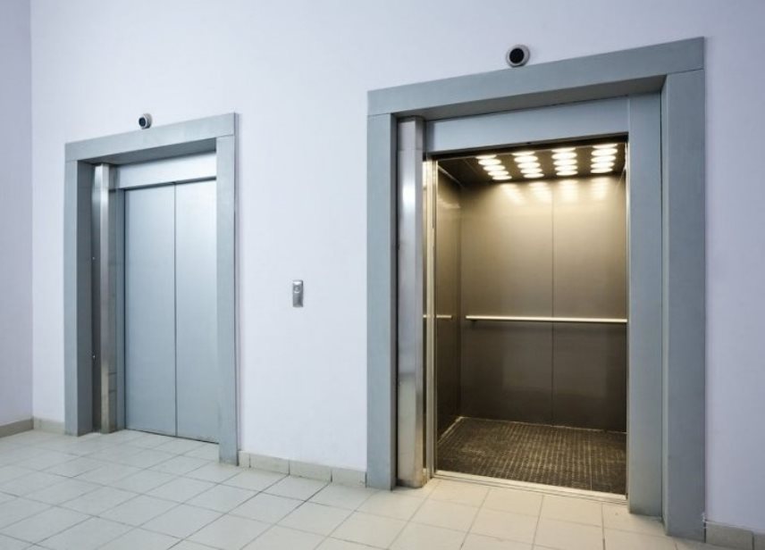 Организация производственного контроля за эксплуатацией лифтов  в жилых зданиях