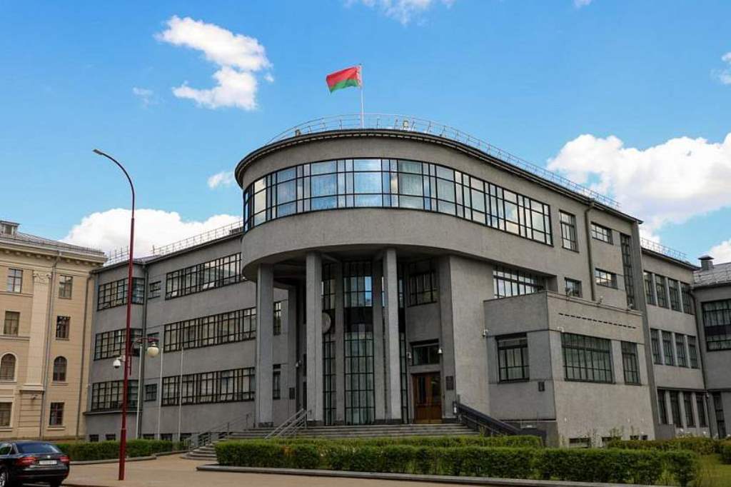 Заявление Президиума Совета Республики Национального собрания Республики Беларусь в связи с фактом чествования в парламенте Канады члена нацистского военного подразделения Заявление Президиума Совета Республики Национального собрания Республики Беларусь в связи с фактом чествования в парламенте Канады члена нацистского военного подразделения