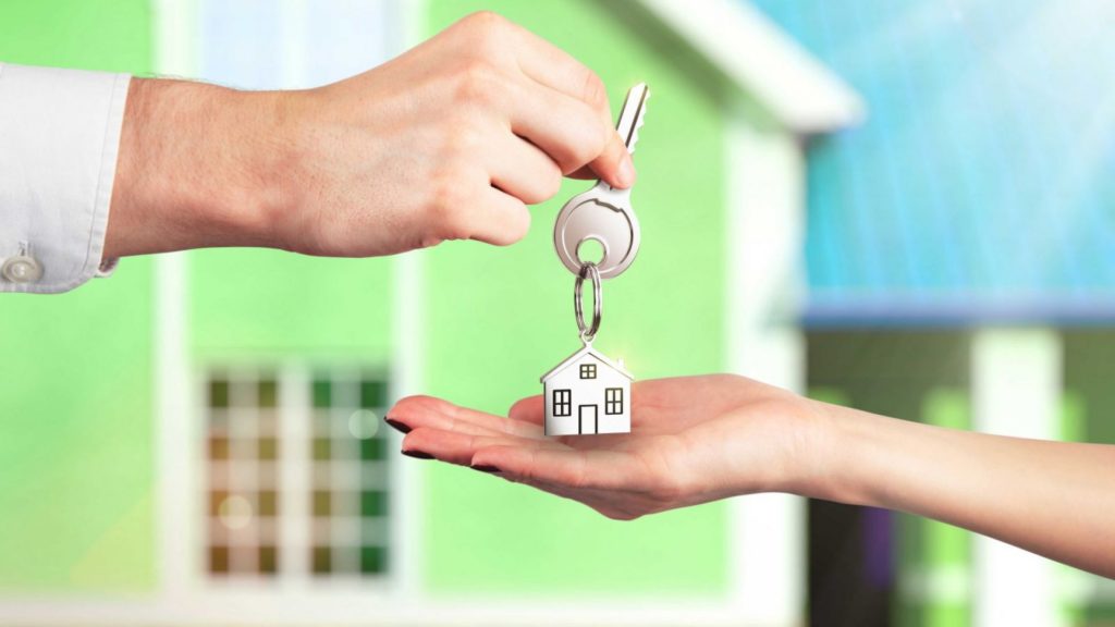 Может ли гражданин Республики Беларусь продать недвижимое имущество, находясь за границей?