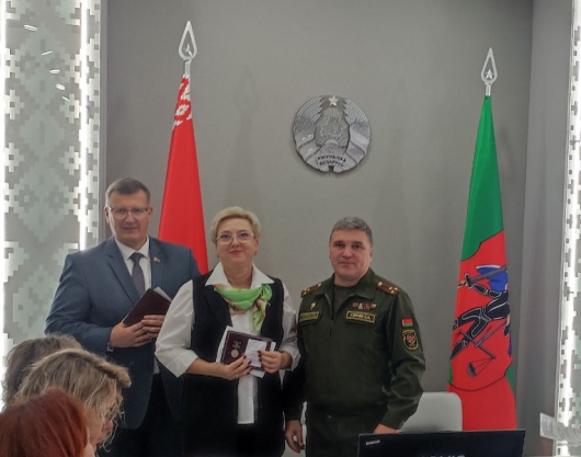 За вклад в сохранение памяти: Алина Ясюкайтис получила нагрудный знак