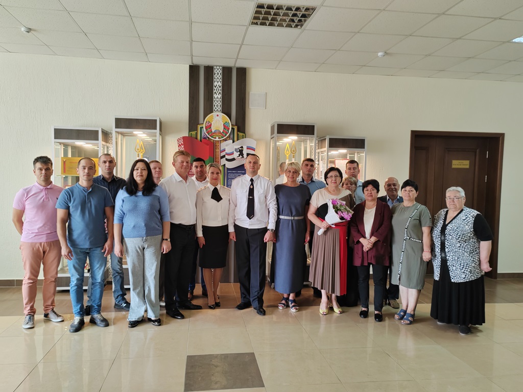 На верность белорусскому гражданству: в Сморгонском районе впервые прошла церемония принесения присяги