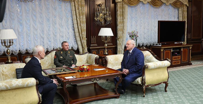 Александр Лукашенко о предстоящих военных учениях с Россией: ни на кого нападать не собираемся