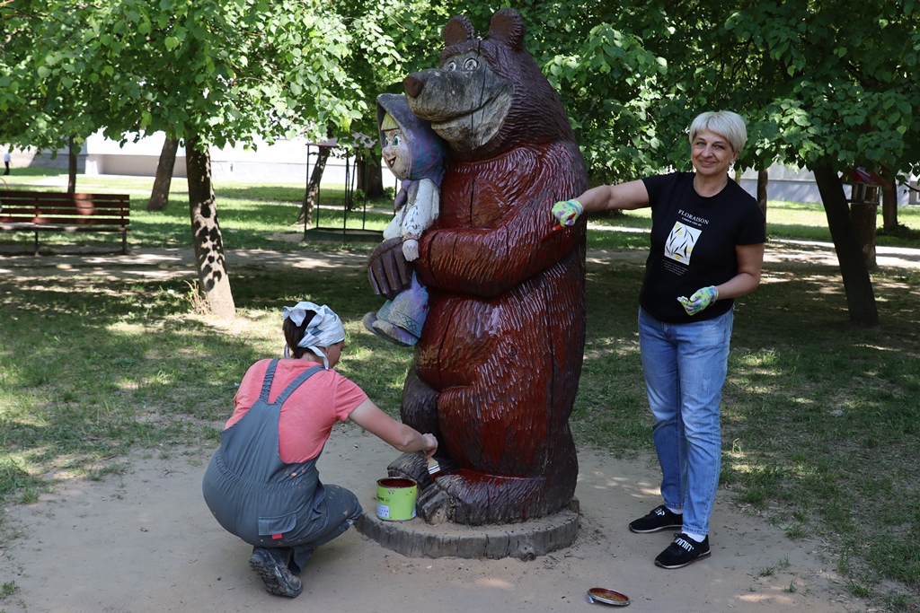 Мы можем дать детям корни и крылья