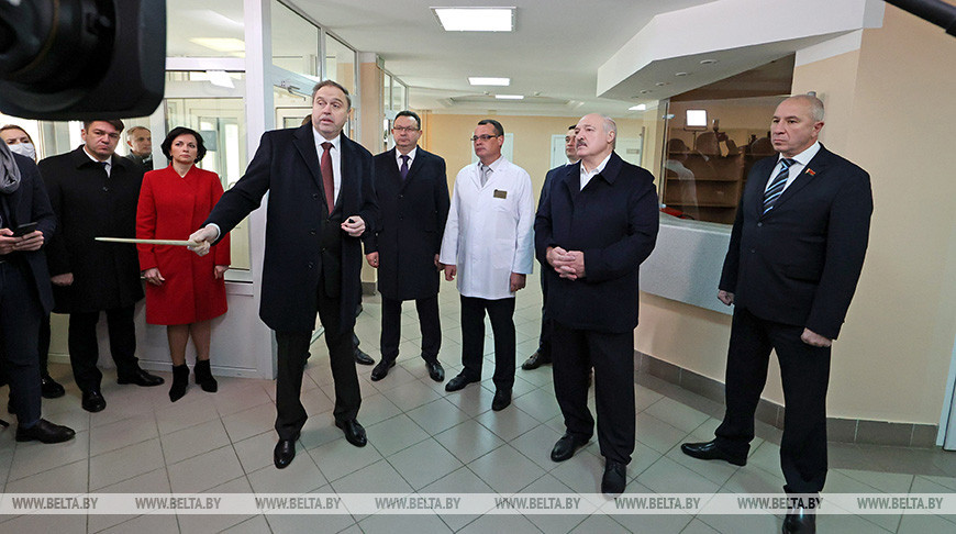 Александр Лукашенко поручил в следующем году решить проблему с нехваткой аппаратов МРТ в Гродненской области