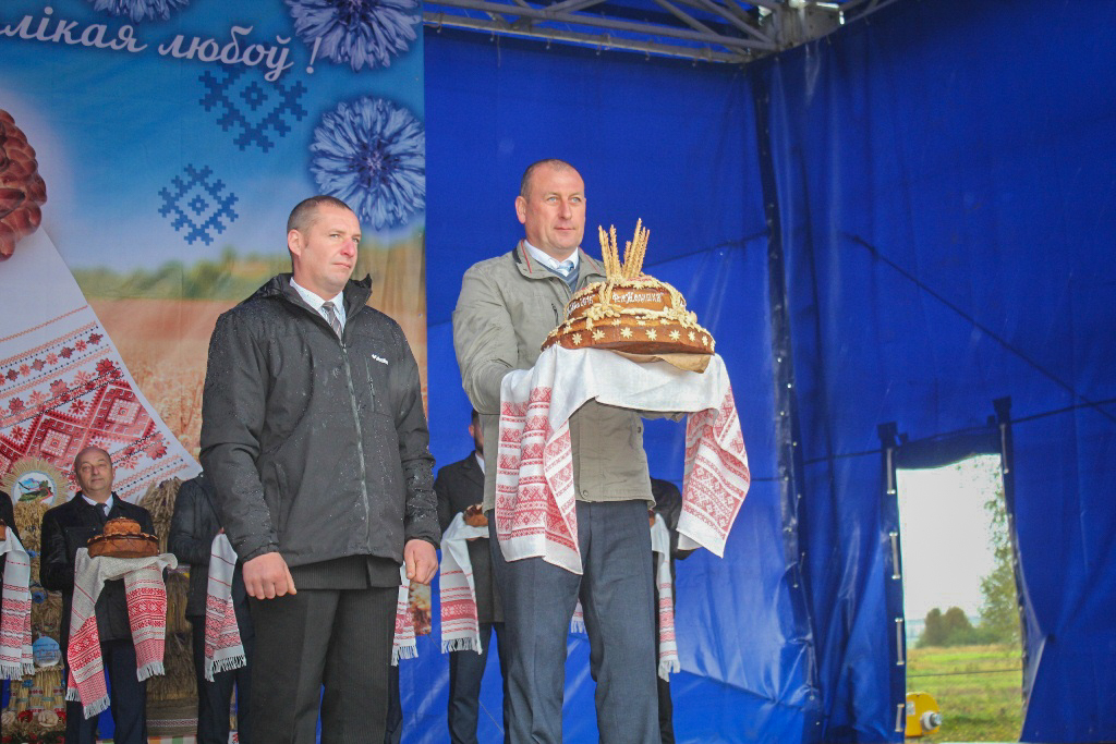 На Сморгонщине отпраздновали районные "Дожинки"