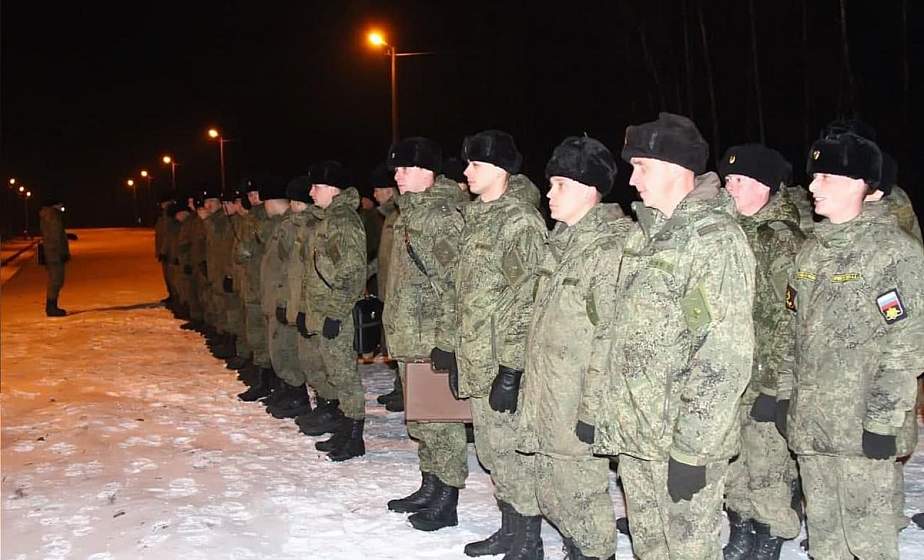 Военнослужащие России продолжают прибывать в Беларусь для участия в проверке сил реагирования СГ