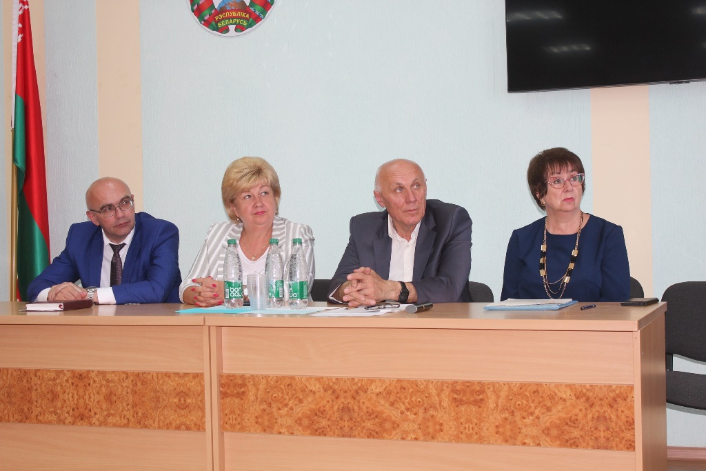 В Сморгони прошло заседание Совета Сморгонского районного филиала Гродненского областного союза нанимателей.