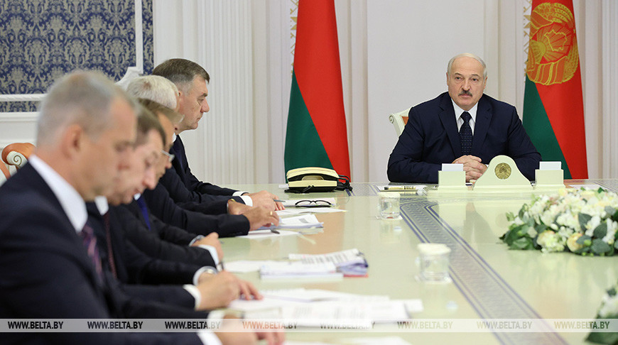 Александр Лукашенко: стабильная работа промышленности - краеугольный камень экономики страны