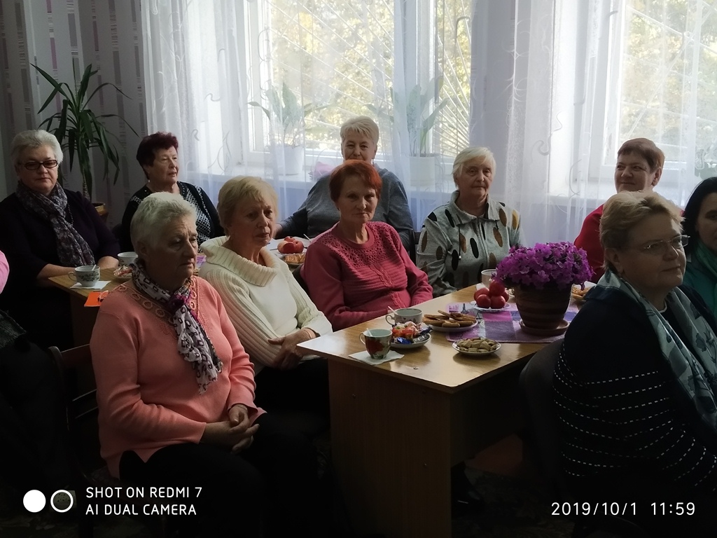 В городской библиотеке №1 отметили День пожилого человека