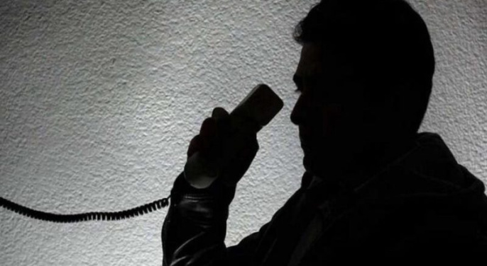 В Сморгони женщина не хотела уходить от подруги, поэтому её сожитель сообщил в милицию о том, что помещение "заминировано"