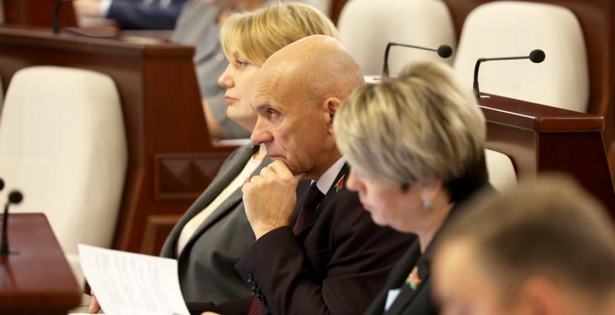 Депутаты приняли в первом чтении законопроект об ответственном обращении с животными Депутаты приняли в первом чтении законопроект об ответственном обращении с животными