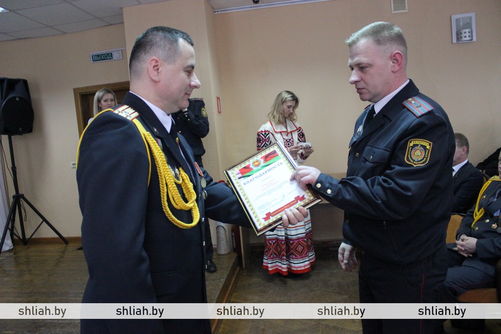 Награды ко Дню милиции