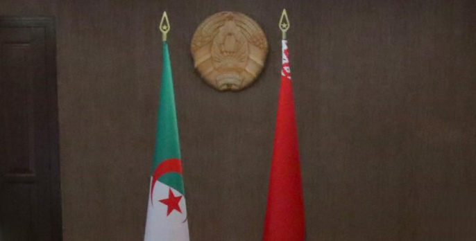 Александр Лукашенко уверен, что Беларусь и Алжир могут вывести взаимодействие на новый стратегический уровень Александр Лукашенко уверен, что Беларусь и Алжир могут вывести взаимодействие на новый стратегический уровень