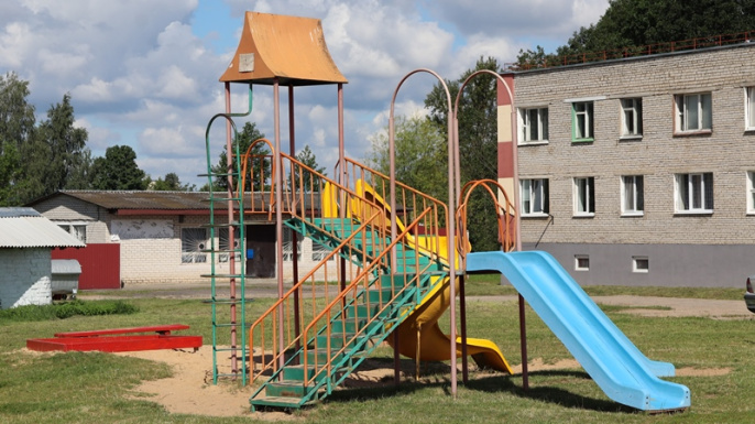 Детские игровые площадки на улице Молодежной: что сейчас и что планируется